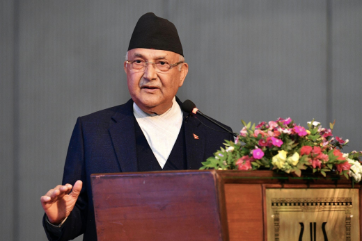 ठूला उद्योग बन्द गराउन खोजिँदै छ, रोक्नुपर्छ : अध्यक्ष ओली